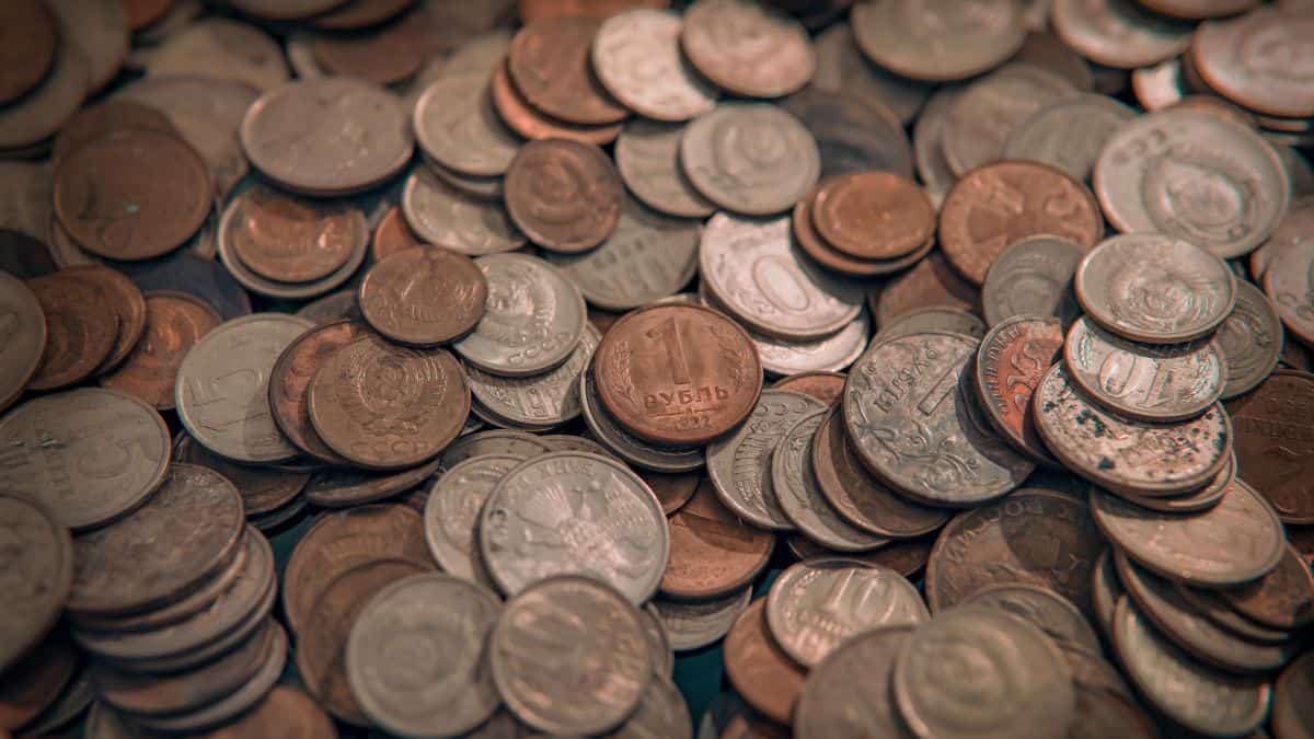 10 Useful Ways How to Clean Copper Coins and Pennies