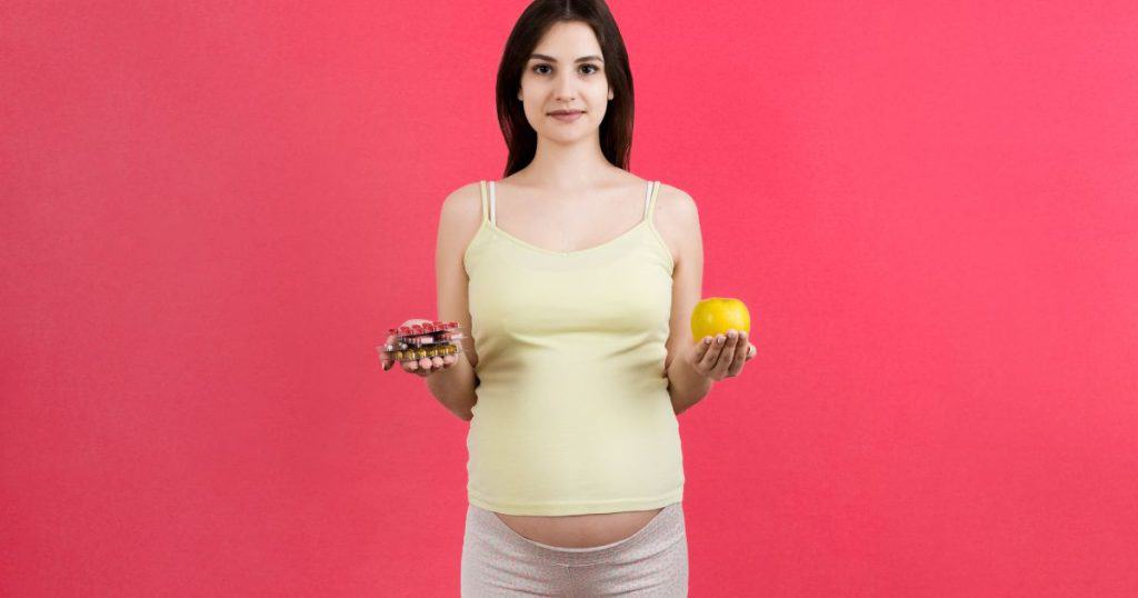 How To Avoid Miscarriage - Take a Multivitamin