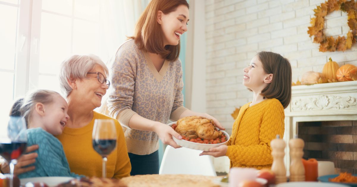 Thanksgiving Activity for Single Moms – Best 10 Ideas for Solo Moms